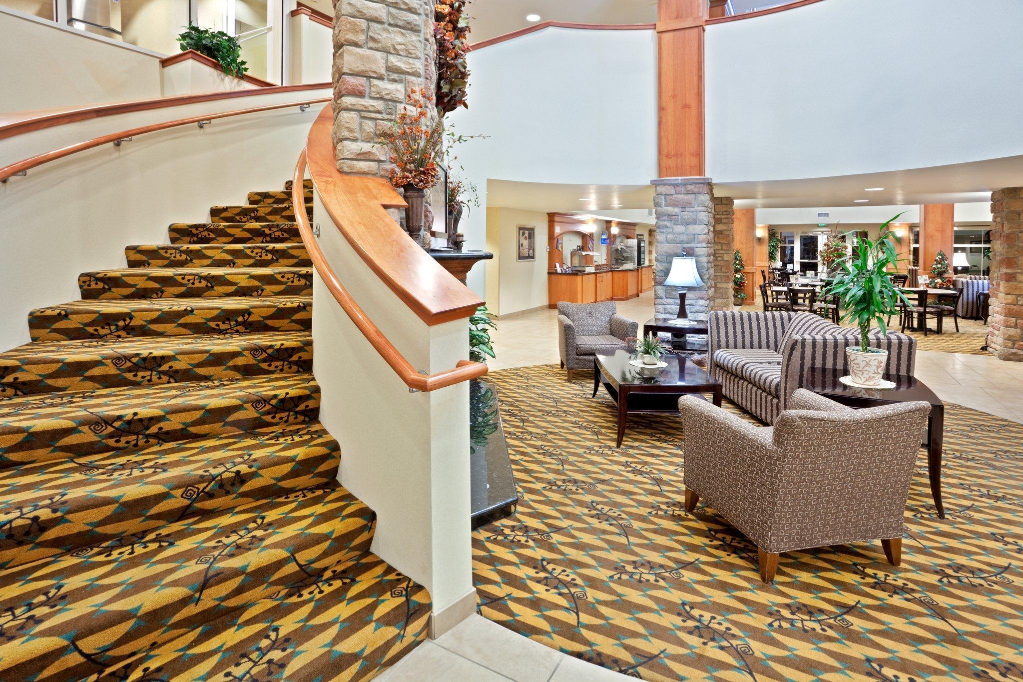 Holiday Inn Express & Suites Nampa - Idaho Center By Ihg Exterior photo