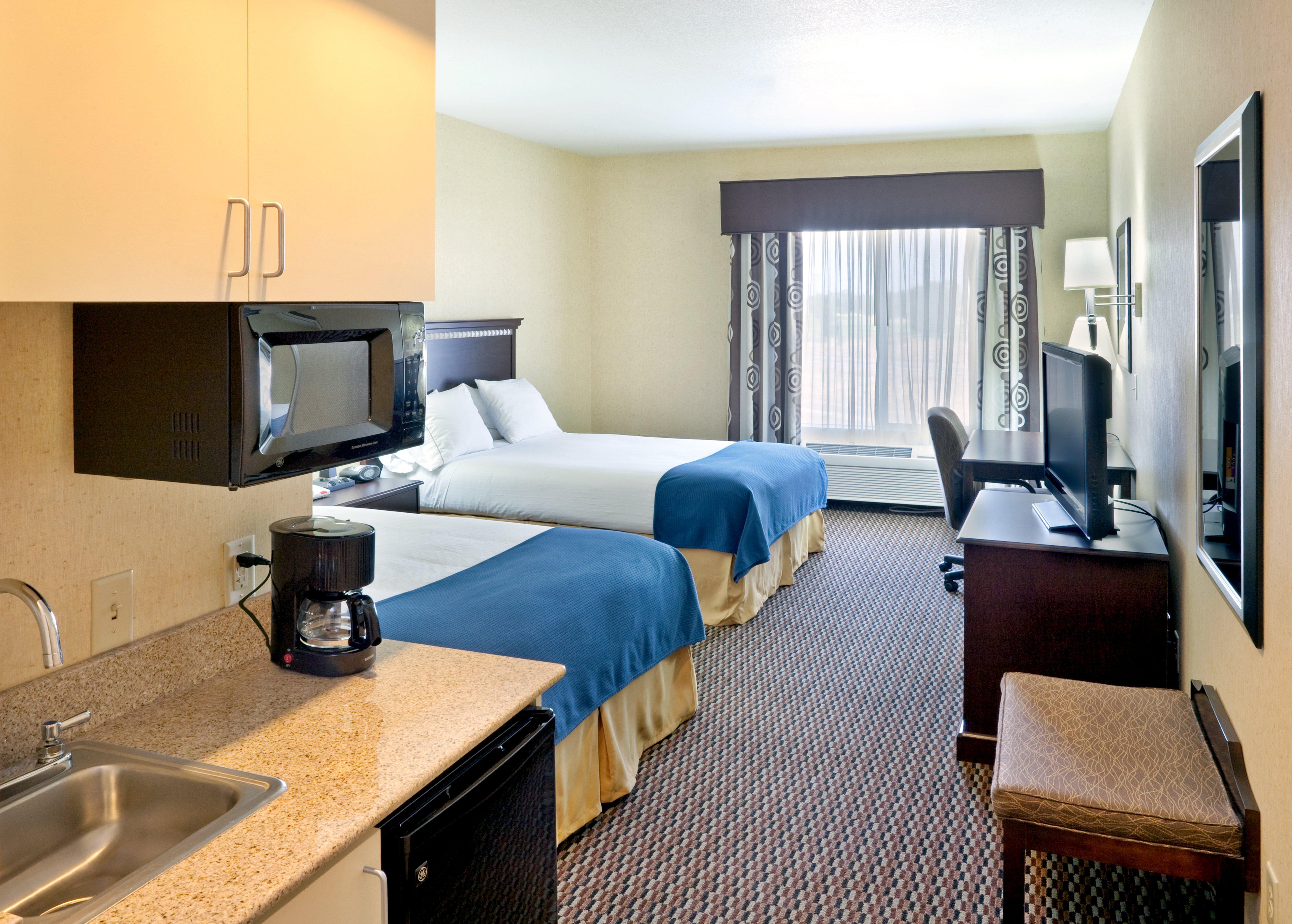 Holiday Inn Express & Suites Nampa - Idaho Center By Ihg Exterior photo