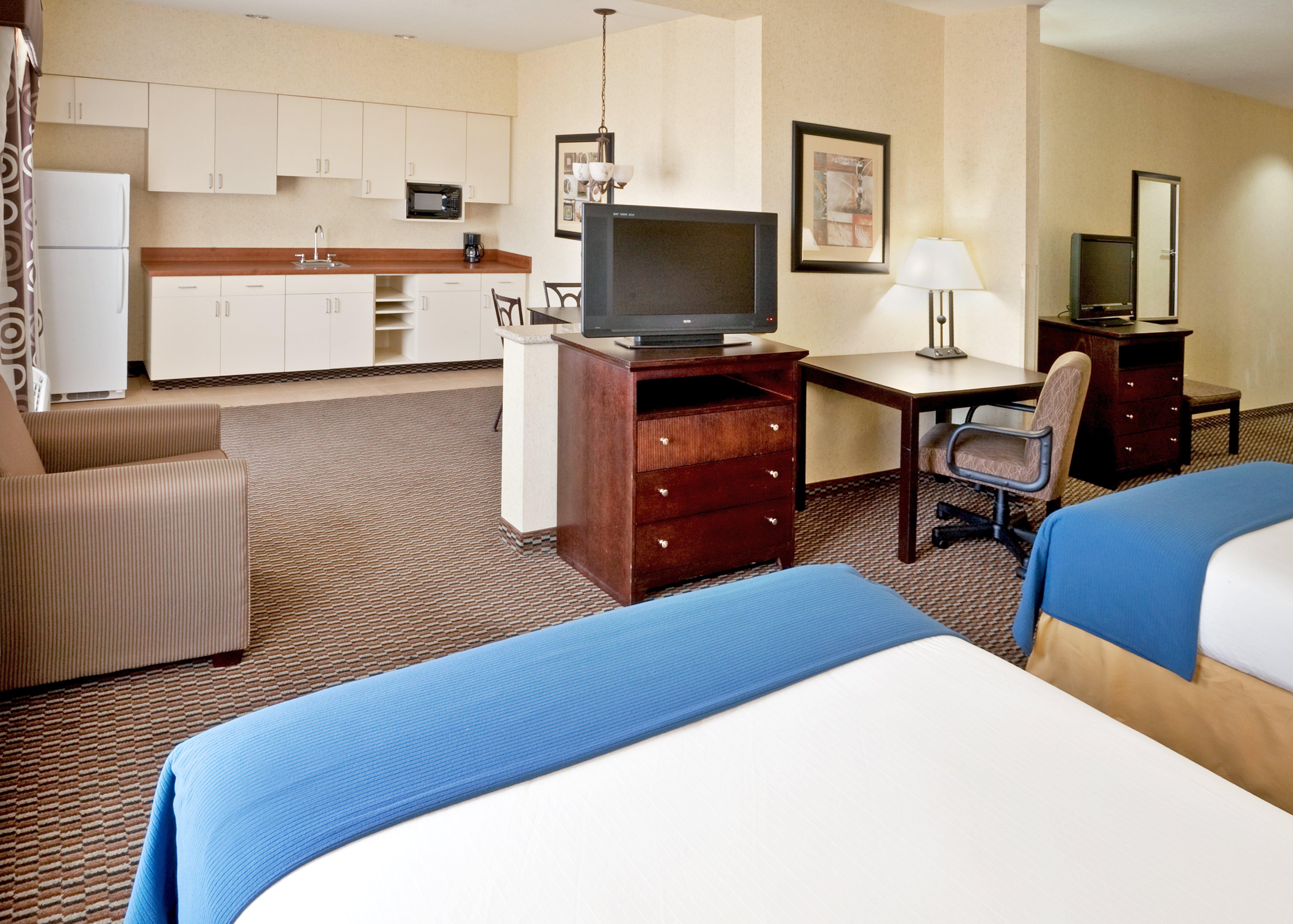 Holiday Inn Express & Suites Nampa - Idaho Center By Ihg Exterior photo