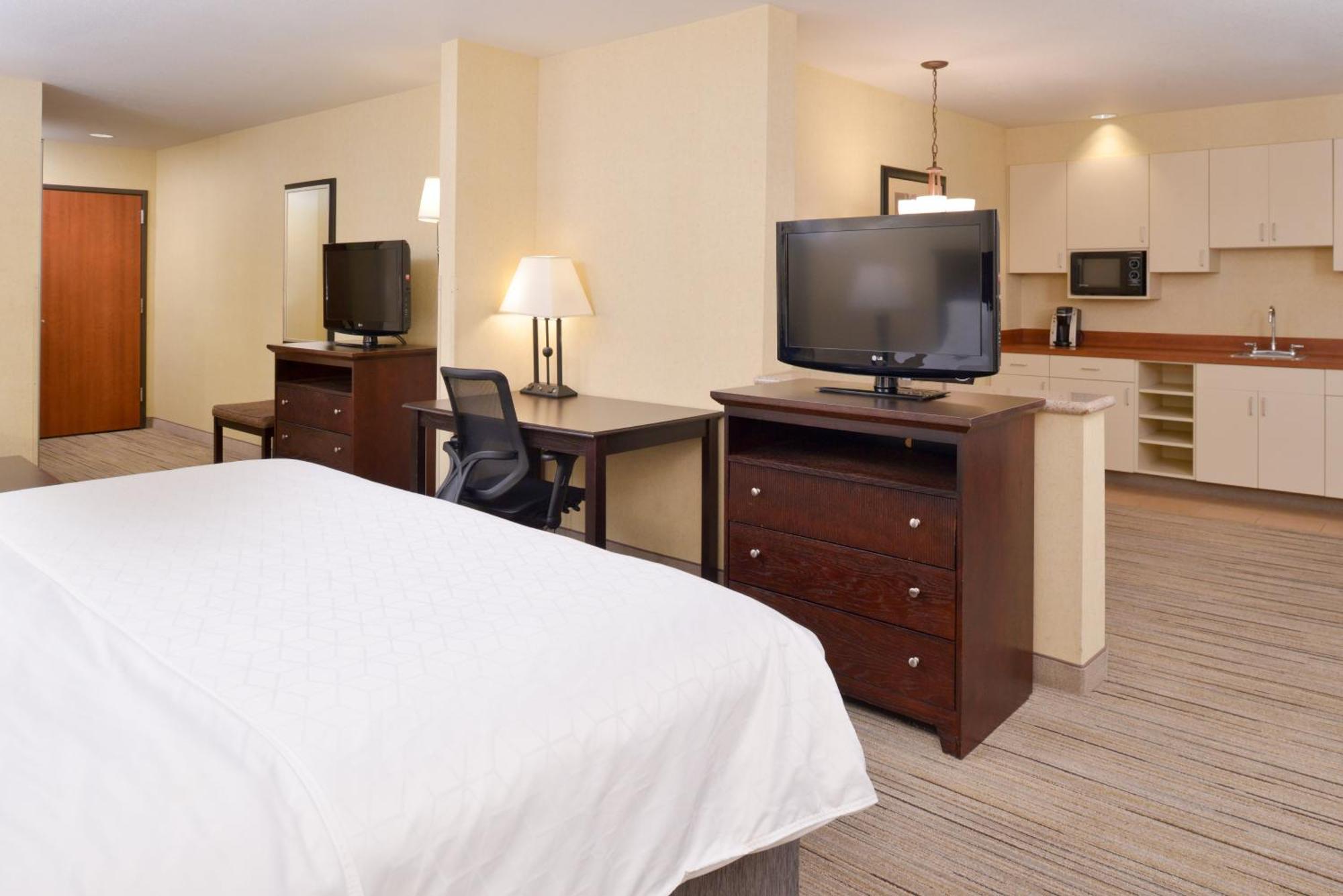 Holiday Inn Express & Suites Nampa - Idaho Center By Ihg Exterior photo