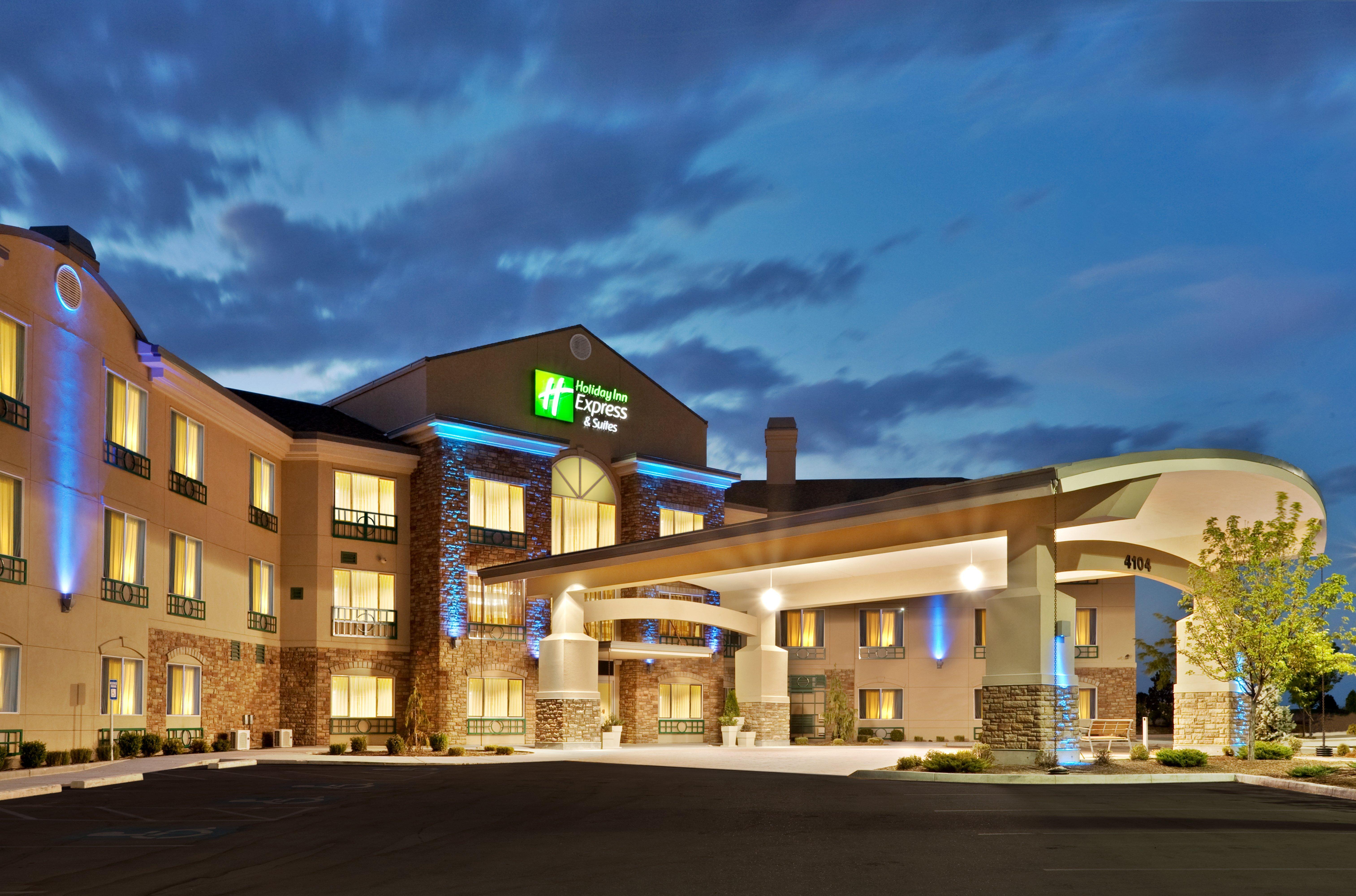 Holiday Inn Express & Suites Nampa - Idaho Center By Ihg Exterior photo